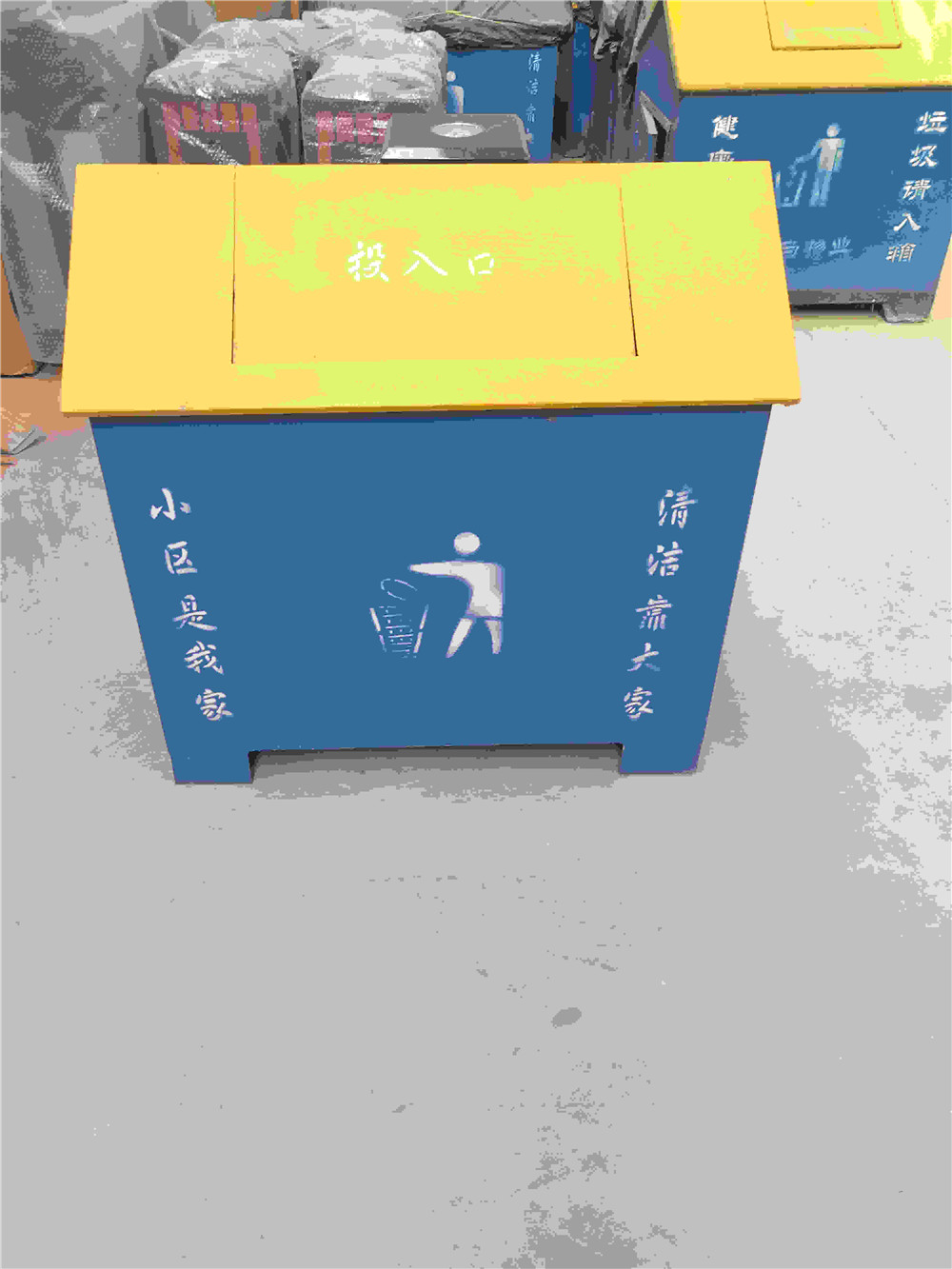 天津玻璃钢垃圾箱